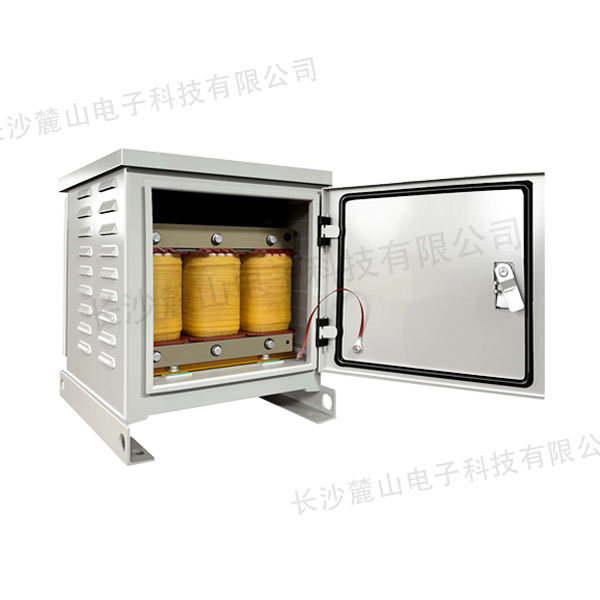 交錯(cuò)式排列時(shí)，繞組的漏磁通及產(chǎn)生的電磁力如何分布?
